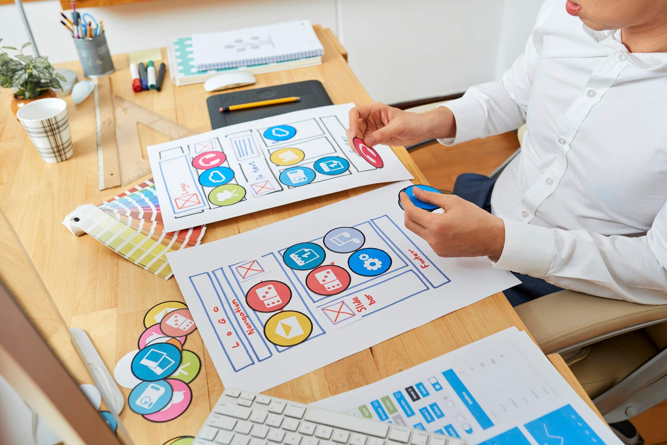 Web Designer Developing App Template Layout 4QRJAXP